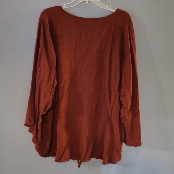 TORRID Brick Red Textured Tie Front Midi Blouse - Picture 7 of 9
